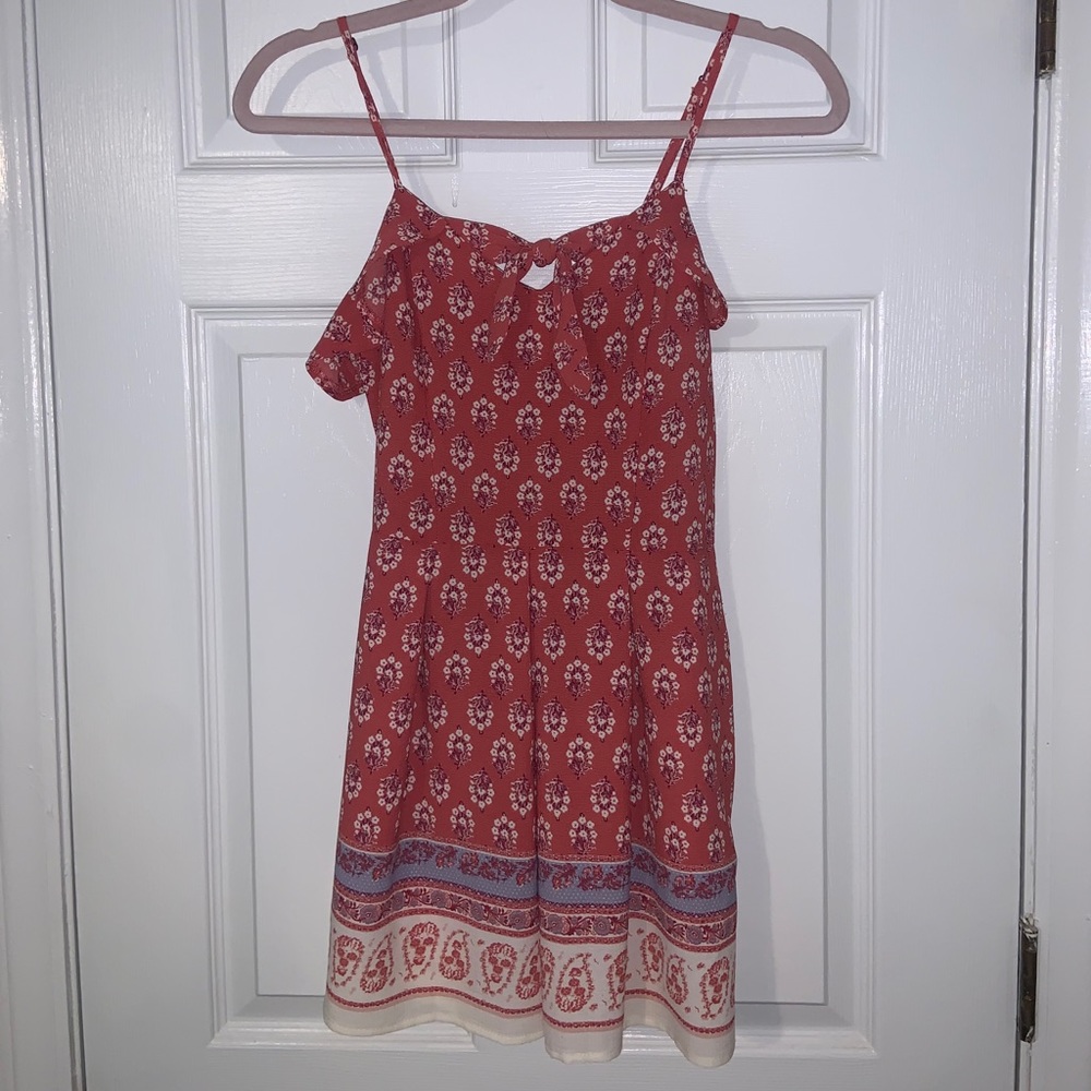 Xhilaration Pink Floral Paisley Romper W/ Pockets